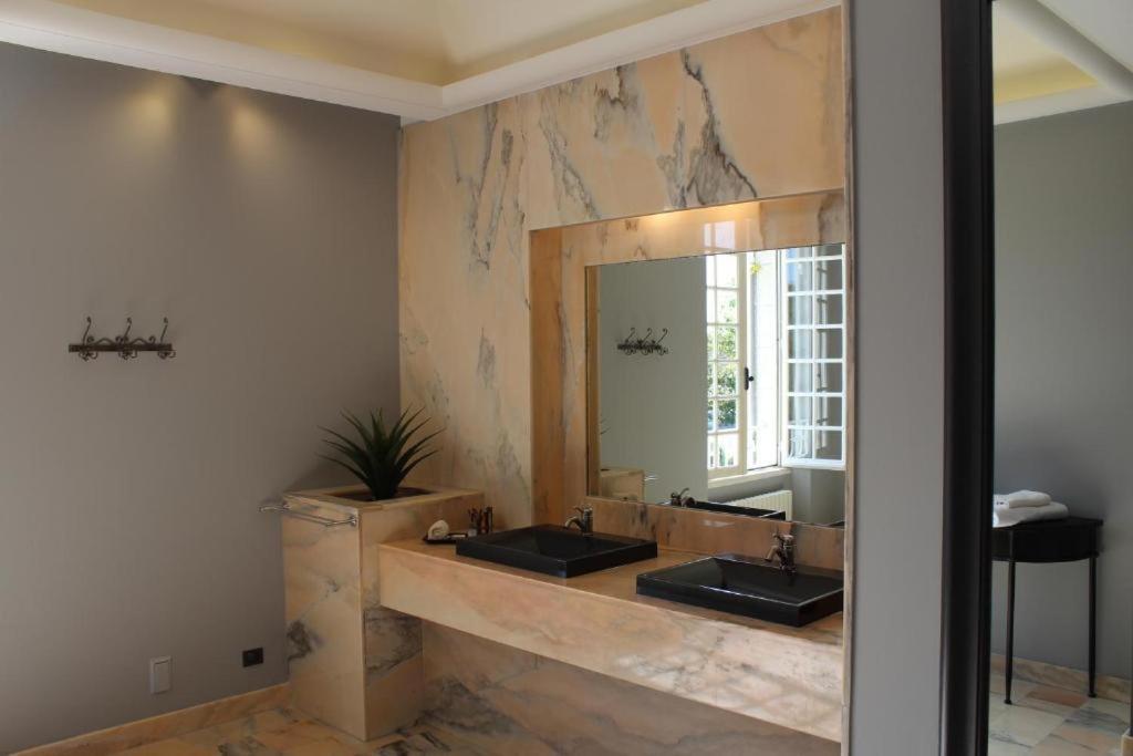 Clos De Bellevue Mortagne-sur-Gironde Room photo